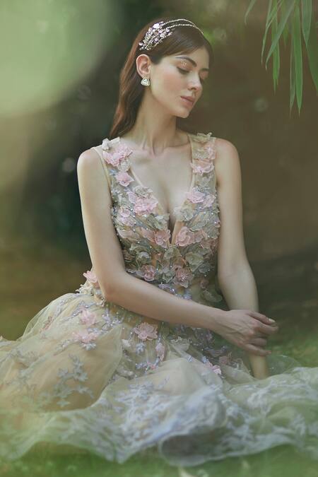 Buy_Born Flash_Silver Beads, Sequins Gardenia Floral Embellished Hairband _Online_at_Aza_Fashions