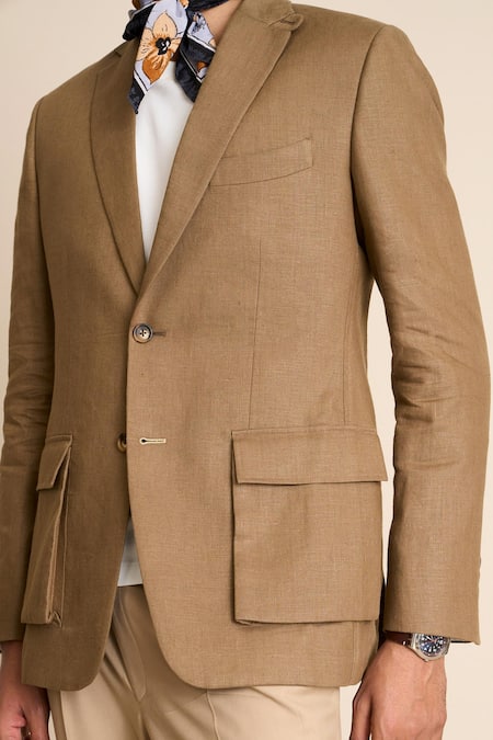 Buy_Gargee Designers_Beige Linen Weekend Blazer 