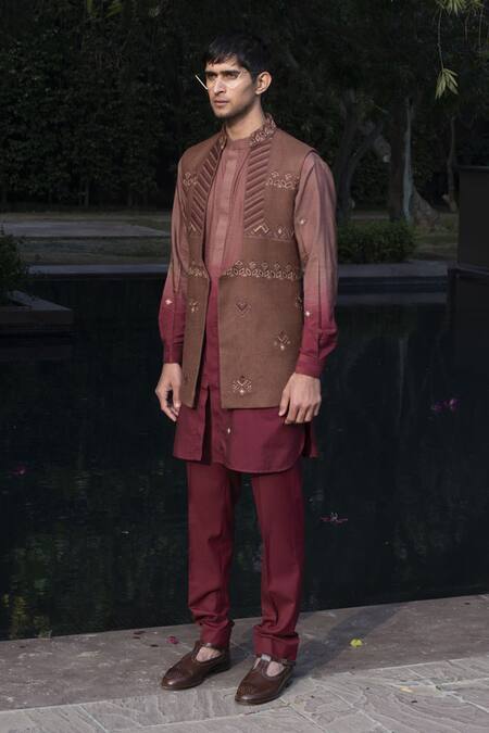 Gargee Designers_Brown Silk, Matka Geometric Embroidered Bundi And Kurta Set _Online_at_Aza_Fashions