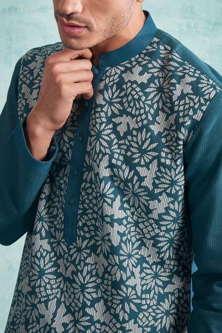 Gargee Designers Green Kurta Georgette Abstract Applique Set Online at Aza Fashions Gargee Designers_Green Kurta Georgette Abstract Applique Set _Online_at_Aza_Fashions