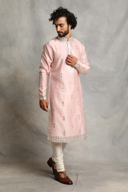 Gargee Designers_Pink Kurta Chanderi Geometric Applique Set _Online_at_Aza_Fashions