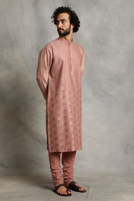Gargee Designers_Pink Kurta Chanderi Floral Embroidered Set _Online_at_Aza_Fashions