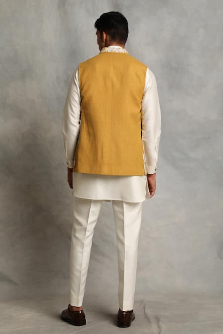 Gargee Designers Silk Applique Bundi & Kurta Set 