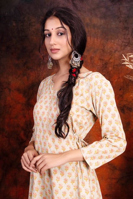 Shop_Tashee_Green Cotton Round Block Print Kalidar Kurta Set _Online_at_Aza_Fashions