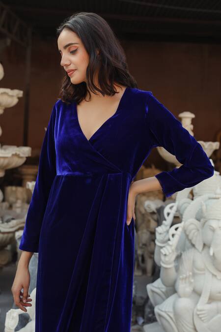 Kissable Beauty Slate Blue Velvet Sleeveless Maxi Dress | Maxi dress,  Sleeveless maxi dress, Slate blue dresses
