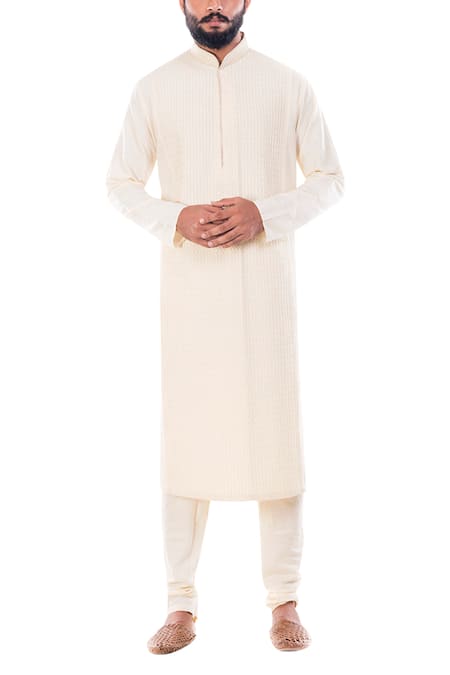 Smriti by Anju Agarwal Textured Kurta Set 