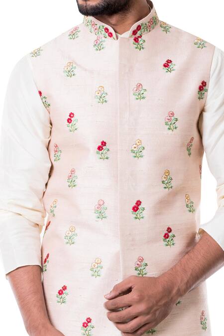 Smriti By Anju Agarwal Beige Raw , Cotton Embroidered Bundi And Kurta Set at Aza Fashions Smriti By Anju Agarwal_Beige Raw , Cotton Embroidered Bundi And Kurta Set _at_Aza_Fashions