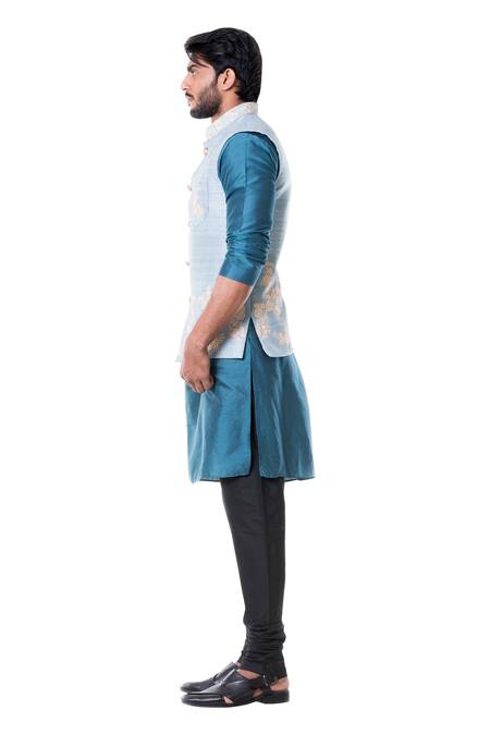 Smriti By Anju Agarwal_Blue Cotton Silk Embroidered Bundi And Kurta Set _Online_at_Aza_Fashions
