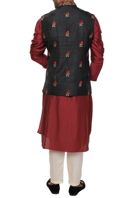 Shop_Smriti By Anju Agarwal_Black Embroidered Bundi Kurta Set _at_Aza_Fashions