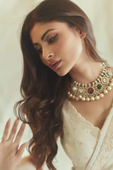 Shop_Gopi Vaid_Ivory Organza Thread V Neck Applique Work Saree With Blouse_Online_at_Aza_Fashions