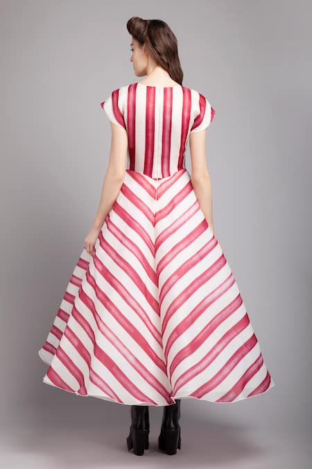 Shop Gauri & Nainika White Organza V Neck Printed Flared Dress at Aza Fashions Shop_Gauri & Nainika_White Organza V Neck Printed Flared Dress _at_Aza_Fashions