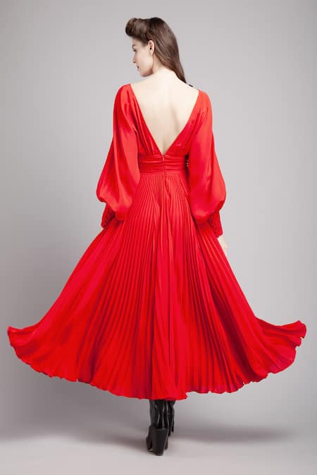 Shop_Gauri & Nainika_Red Crepe Bateau Pleated Flared Midi Dress _at_Aza_Fashions