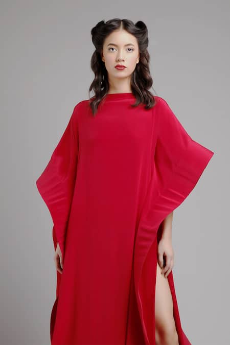 Buy_Gauri & Nainika_Red Crepe Bateau Slit Kaftan _Online_at_Aza_Fashions