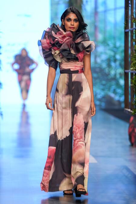 Buy Gauri & Nainika Multi Color Organza, Heavy Georgette Carnation Floral Patterns Print Jumpsuit Online at Aza Fashions Buy_Gauri & Nainika_Multi Color Organza, Heavy Georgette Carnation Floral Patterns Print Jumpsuit _Online_at_Aza_Fashions