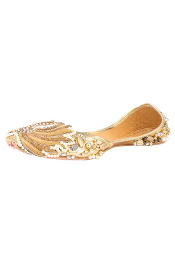 Buy_5elements_Gold Lotus Embroidered Juttis _Online_at_Aza_Fashions
