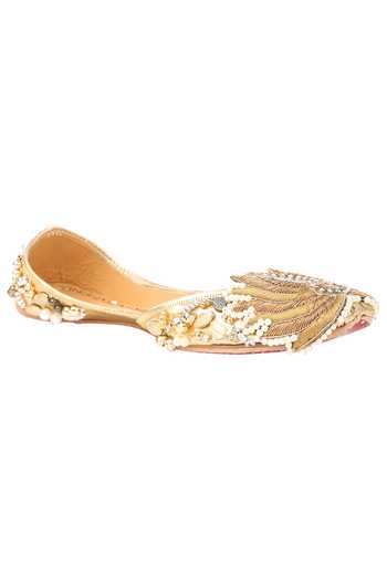5elements_Gold Lotus Embroidered Juttis _Online_at_Aza_Fashions