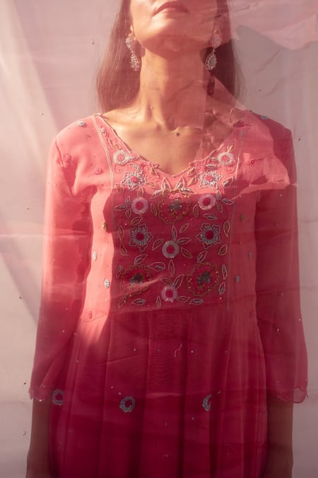 Buy_Apeksha Jain Label_Pink Organza, Georgette, Shantoon Cutdana Work, Floral Embroidered Anarkali Set_Online_at_Aza_Fashions