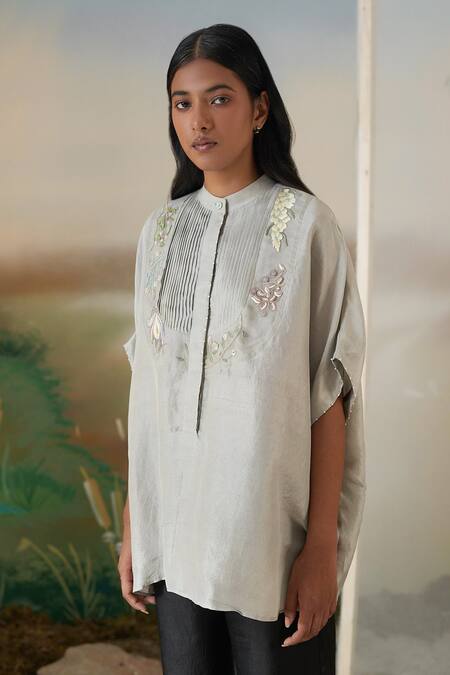 Shop Febo6 Grey Silk Floral Mandarin Collar Embroidered Kaftan Tunic Online at Aza Fashions Shop_Febo6_Grey Silk Floral Mandarin Collar Embroidered Kaftan Tunic _Online_at_Aza_Fashions
