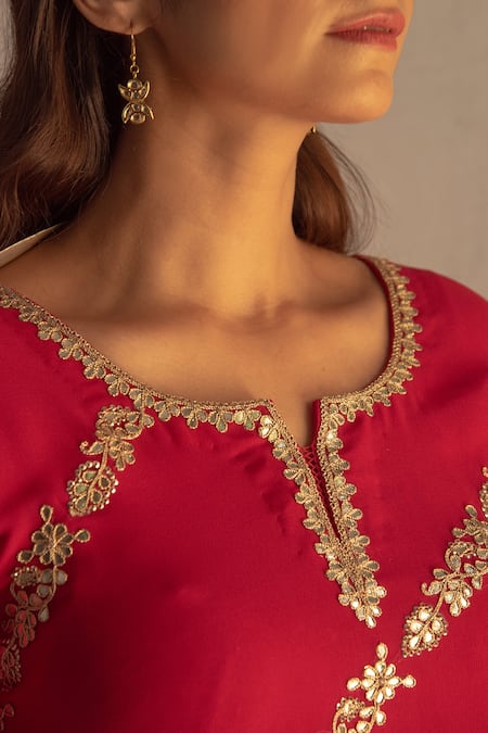 Apeksha Jain Label_Red Silk, Organza, Georgette Gota Work, Sequins Round Notched Kurta Set _Online_at_Aza_Fashions
