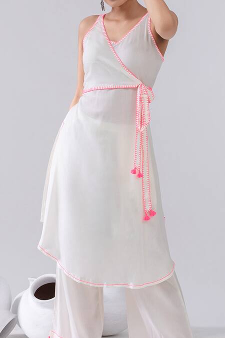 Kacha Tanka Ivory Cotton, Voile Tassels V-neck Thread Embroidered Wrap Kurta And Palazzo Set Online at Aza Fashions Kacha Tanka_Ivory Cotton, Voile Tassels V-neck Thread Embroidered Wrap Kurta And Palazzo Set _Online_at_Aza_Fashions