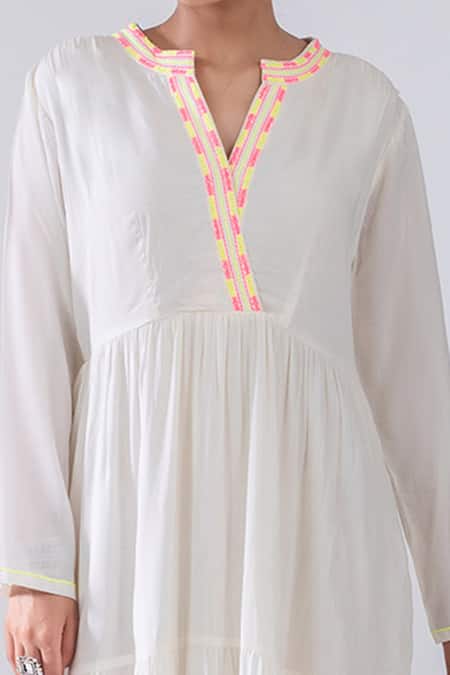 Kacha Tanka_Ivory Cotton Embroidery Split V-neck Spiral Thread Midi Dress _Online_at_Aza_Fashions