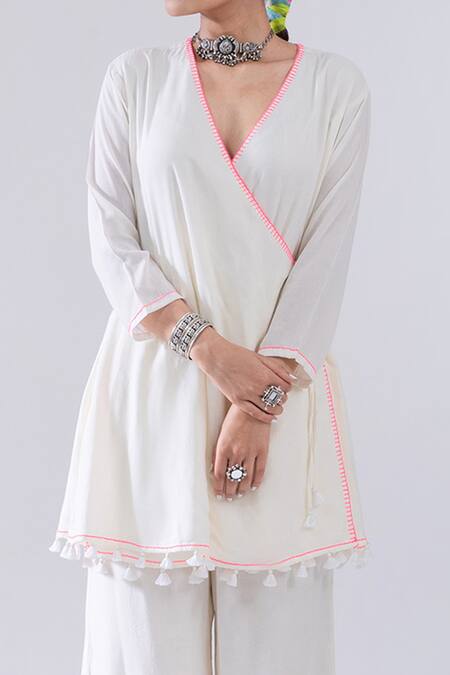 Buy_Kacha Tanka_Ivory Cotton, Voile Tassels, Embroidery V-neck Short Angrakha Kurta With Palazzo _Online_at_Aza_Fashions