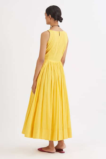 Shop Peeli Dori Yellow Rose Cotton Embroidery Round Anarkali With Dupatta at Aza Fashions Shop_Peeli Dori_Yellow Rose Cotton Embroidery Round Anarkali With Dupatta _at_Aza_Fashions