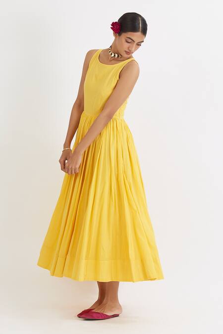 Shop Peeli Dori Yellow Rose Cotton Embroidery Round Anarkali With Dupatta Online at Aza Fashions Shop_Peeli Dori_Yellow Rose Cotton Embroidery Round Anarkali With Dupatta _Online_at_Aza_Fashions