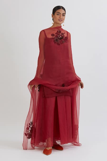 Peeli Dori_Maroon Kurta Silk Embroidery Sweetheart Neck Straight And Sharara Set _Online_at_Aza_Fashions