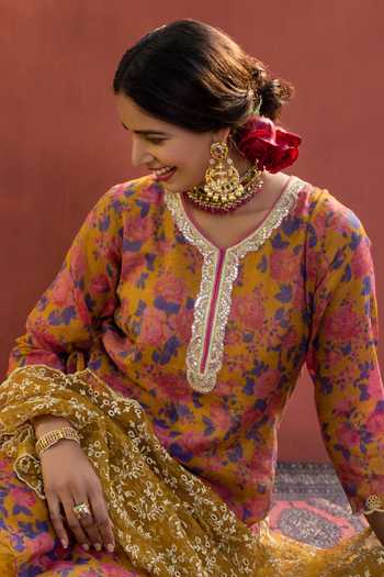 Buy Naaz By Noor Yellow Organza, Chanderi, Printed Zari Leaf Neck Floral Kurta Set Online at Aza Fashions Buy_Naaz By Noor_Yellow Organza, Chanderi, Printed Zari Leaf Neck Floral Kurta Set _Online_at_Aza_Fashions