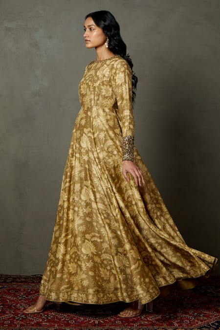 RI.Ritu Kumar Green Silk Embroidery Round Neck Ananya Floral Print And Gown Online at Aza Fashions RI.Ritu Kumar_Green Silk Embroidery Round Neck Ananya Floral Print And Gown _Online_at_Aza_Fashions