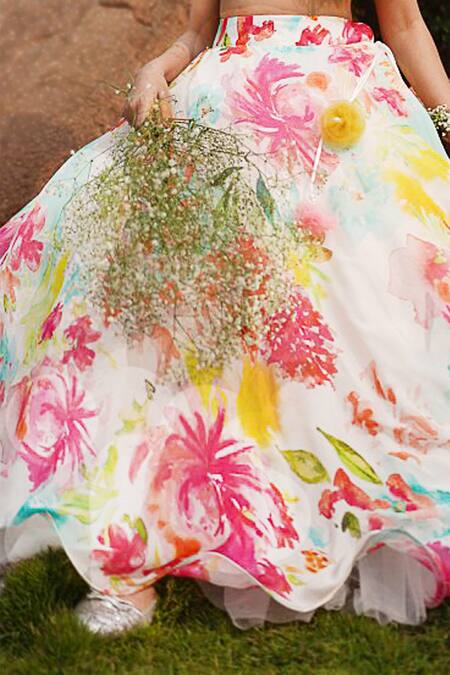 Buy_Panchhi By Kanupriya Tibrewala_White Silk Organza, Chiffon Embroidery, Tassels Phool Print Lehenga Set _Online_at_Aza_Fashions