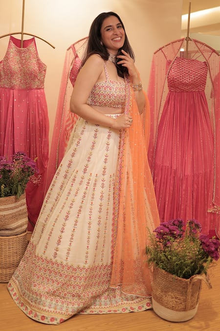 summer-wedding-lehenga - ShaadiWish