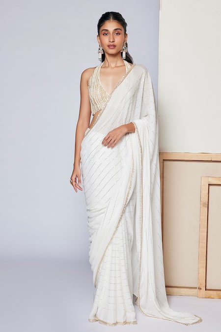 45 Latest Plain saree with Designer Blouse Ideas || Glam up your Plain saree  looks | Designer saree blouse patterns, Saree blouse designs latest, Saree  blouse designs