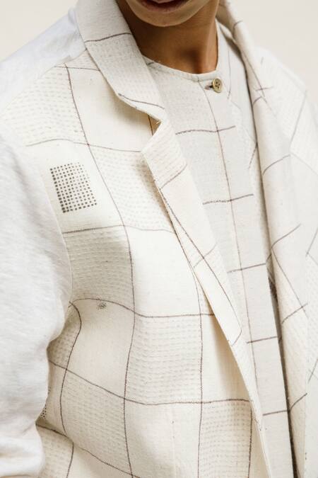 Urvashi Kaur_Off White Handloom Cotton Rocha Geometric Block Print Jacket _Online_at_Aza_Fashions