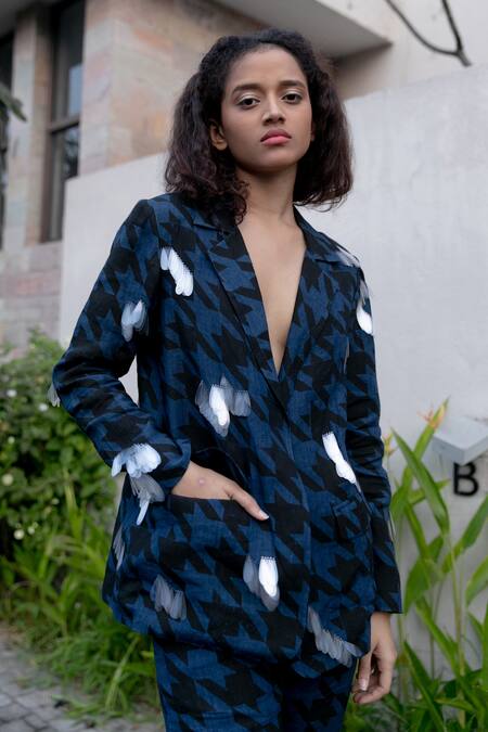 Shop_Kavya Singh Kundu_Black Linen Sequins Rangoon Embellished Blazer With Bell Bottom _Online_at_Aza_Fashions