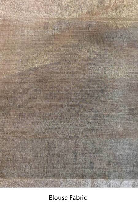 Priyanka Raajiv_Gold Chanderi Silk Striped Harsingar Saree_at_Aza_Fashions