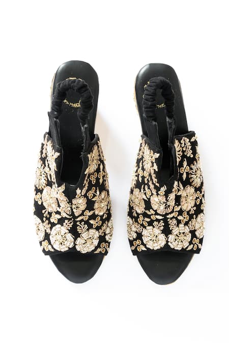 Shop Shiveen Shiveen Black Embroidered Floral Block Heels at Aza Fashions Shop_Shiveen Shiveen_Black Embroidered Floral Block Heels _at_Aza_Fashions