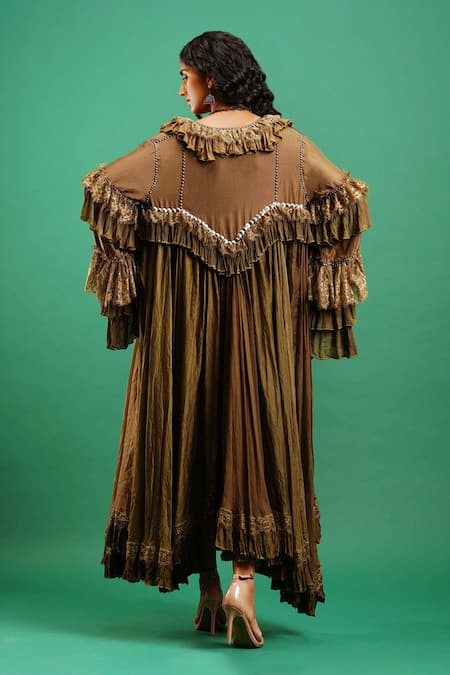 Shop Nidhi Yasha Green Viscose Embroidery Scoop Neck Dress at Aza Fashions Shop_Nidhi Yasha_Green Viscose Embroidery Scoop Neck Dress _at_Aza_Fashions