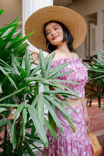 Buy_House Of Fett_Pink Cotton Linen Blend Botanica Floral Co-ord Set_Online_at_Aza_Fashions