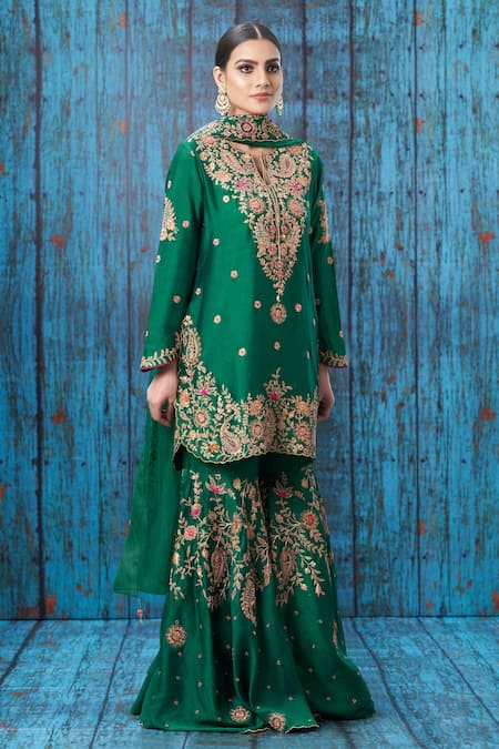 Label Niti Bothra_Green Silk Floral, Paisley Notched Embroidered Kurta Sharara Set _Online_at_Aza_Fashions