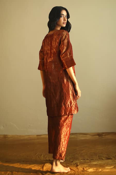 Shorshe Clothing Handloom Tissue Kurta & Salwar Set  