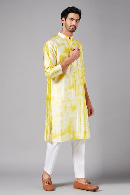 Hilo Design Yellow Semi Raw Silk Tie Dye Tintlo Kurta Online at Aza Fashions Hilo Design_Yellow Semi Raw Silk Tie Dye Tintlo Kurta _Online_at_Aza_Fashions