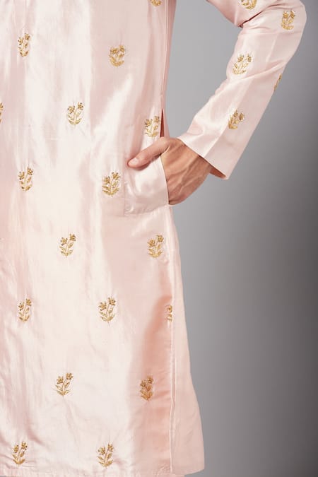 Shop Hilo Design Peach Semi Raw Silk Floral Krusos Embroidered Kurta Online at Aza Fashions Shop_Hilo Design_Peach Semi Raw Silk Floral Krusos Embroidered Kurta _Online_at_Aza_Fashions