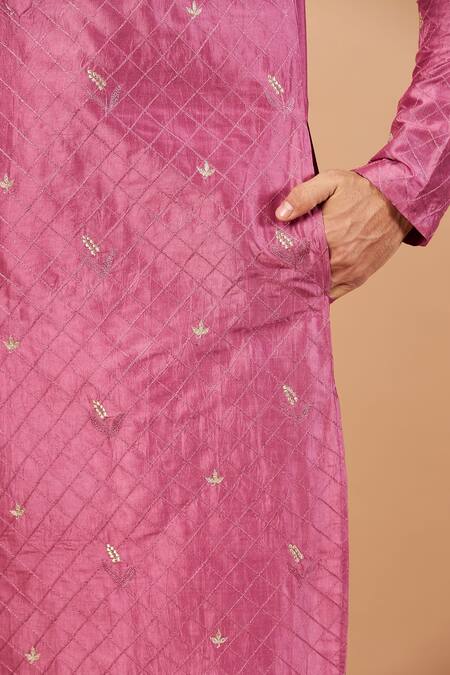 Hilo Design Purple Dupion Geometric, Leaf, Zari Pumetric Embroidered Kurta at Aza Fashions Hilo Design_Purple Dupion Geometric, Leaf, Zari Pumetric Embroidered Kurta _at_Aza_Fashions