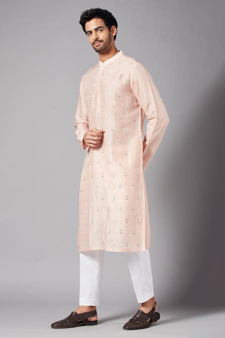 Buy_Hilo Design_Peach Semi Raw Silk Floral Moori Embroidered Kurta _Online_at_Aza_Fashions