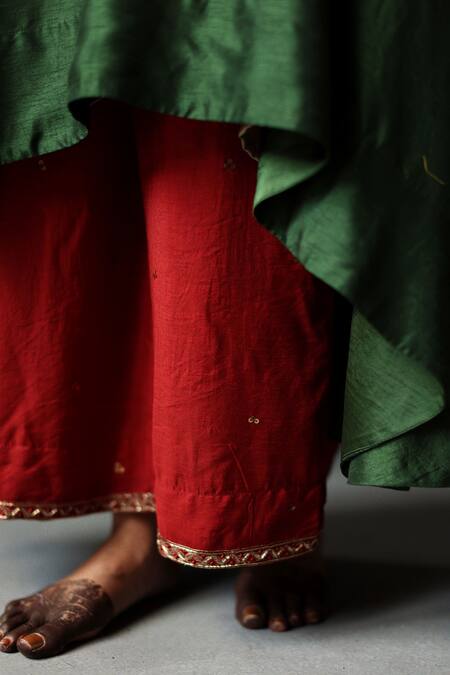 Shorshe Clothing_Red Kurta Raw Silk, Lining Shantoon, Pant Cotton Asymmetric And Farshi Set _at_Aza_Fashions