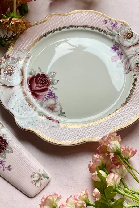 Buy Vigneto White Finest Premium Porcelain Rose Garden Serving Of 8 Online at Aza Fashions Buy_Vigneto_White Finest Premium Porcelain Rose Garden Serving Of 8_Online_at_Aza_Fashions