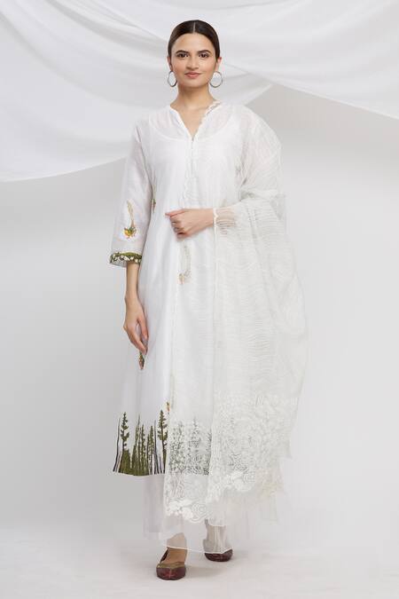 Buy_Huemn_White Organza, Chanderi V Neck Kurta Set_Online_at_Aza_Fashions