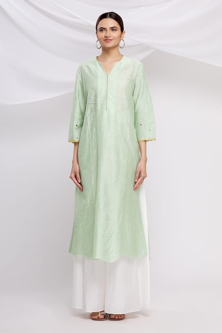 Buy_Huemn_Green Silk Chanderi V Neck Kurta Set_Online_at_Aza_Fashions